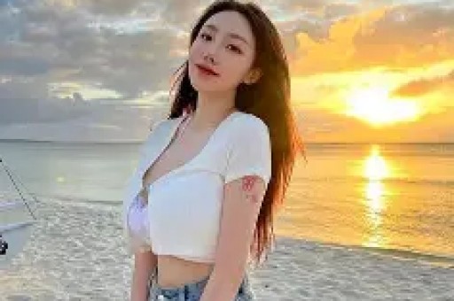 搬起石头砸自己的脚！本想帮谢娜结果任素汐先被扒了个底朝天