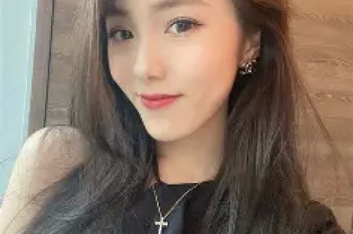 冉莹颖一塌房内娱又有新乐子了