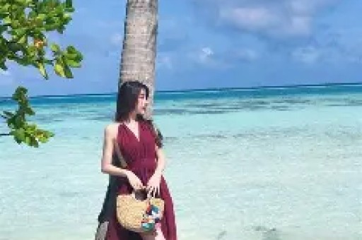 国务院点名封杀！1700万粉丝网红复出梦碎直播带货路“走到头”