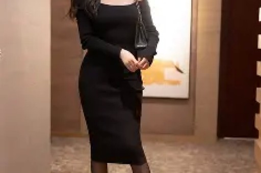 刷新下限！女网红开设绿茶速成班已有15万人买 最新回应来