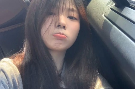 扎心！小马云女友发声我就是想蹭流量每次叫我姐姐发早安